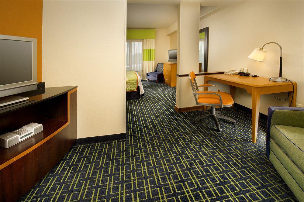 Fairfield Inn And Suites Cleveland Habitación foto