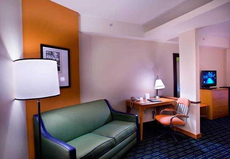 Fairfield Inn And Suites Cleveland Habitación foto